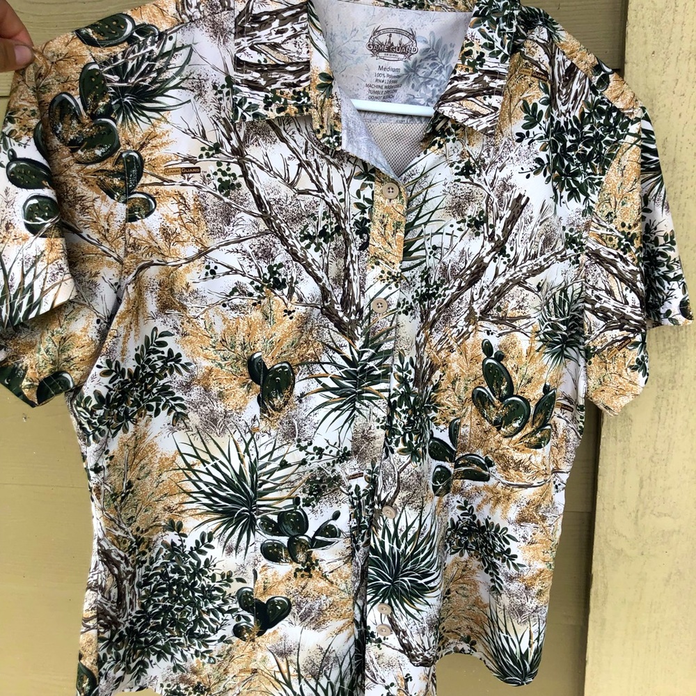 Game Guard Women’s Camo Shirt